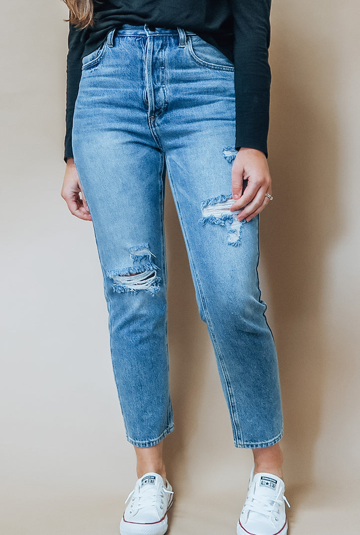 'Avery' Distressed High Rise Slim Fit Jean