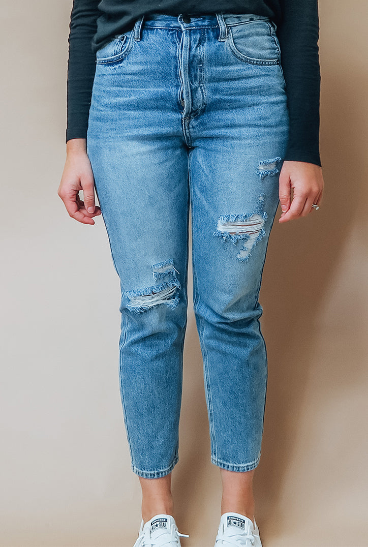 'Avery' Distressed High Rise Slim Fit Jean